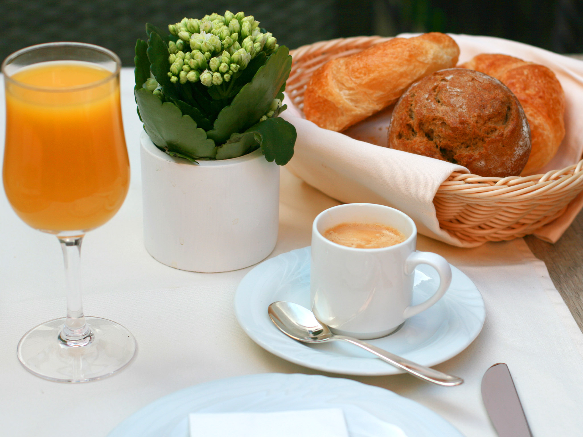 Hotel_Garni_Golf_Ascona_2019_Frühstück