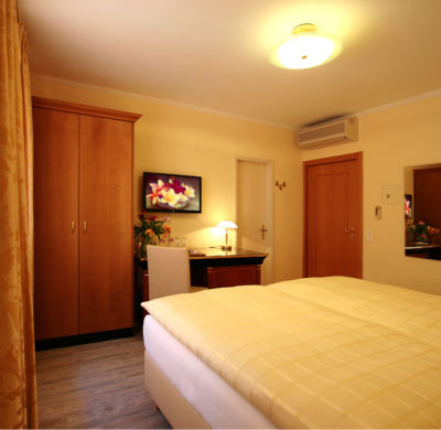 Hotel_Garni_Golf_Ascona_2019_Doppelzimmer_Classic