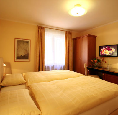 Hotel_Garni_Golf_Ascona_2019_Doppelzimmer_Classic