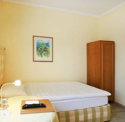Hotel_Garni_Golf_Ascona_2019_Einzelzimmer_Classic