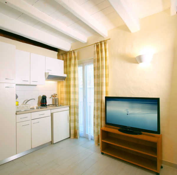 Hotel_Garni_Golf_Ascona_Depandance_2019_Wohnung4