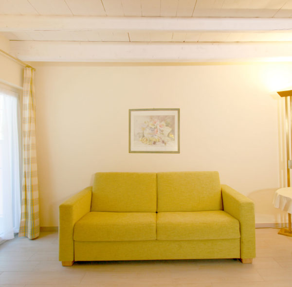 Hotel_Garni_Golf_Ascona_Depandance_2019_Wohnung4
