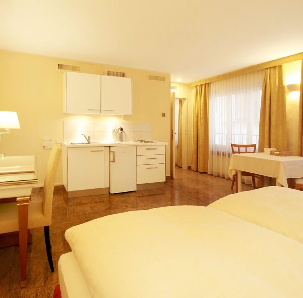 Hotel_Garni_Golf_Ferienwohnung_Ascona_2019